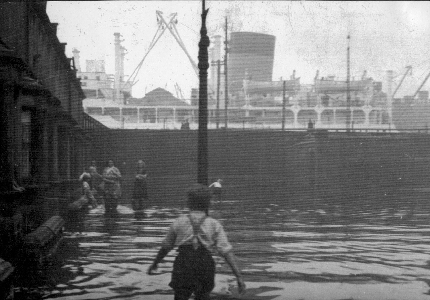 Deptford Wharf - Dudman's Dock and later rail ine | Layers of London