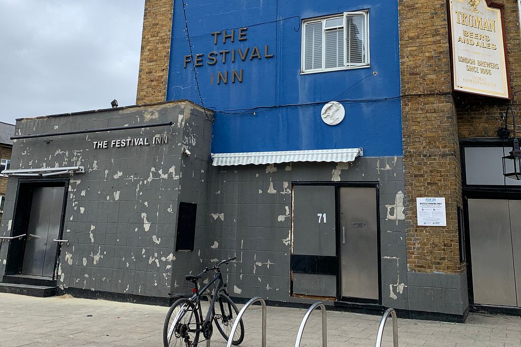 2xey392bp4egux65xfec8m09pmm9?fit=crop&crop=faces%2Centropy%2Ccenter&ar ...