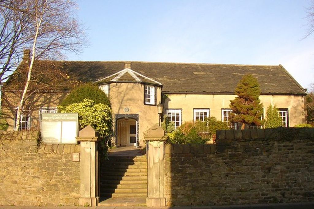 8dze8sp0gl73zj574pz6845nywq1?fit=crop&crop=faces2Centropy2Ccenter&ar