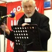 A portrait of Sean Creighton 