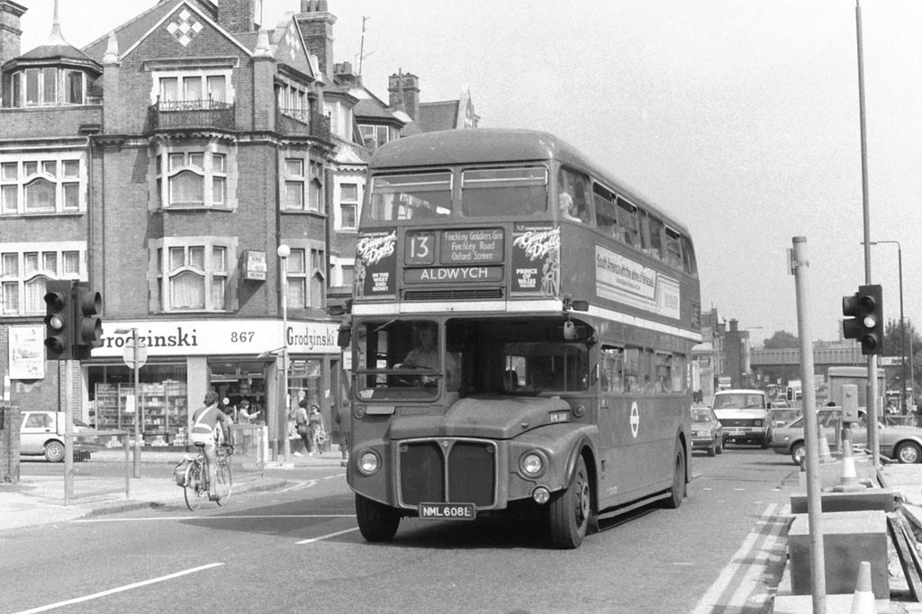 naa3x81t53wufb2ibzzj7rnhp8sf-fit-crop-crop-faces-2centropy-2ccenter-ar