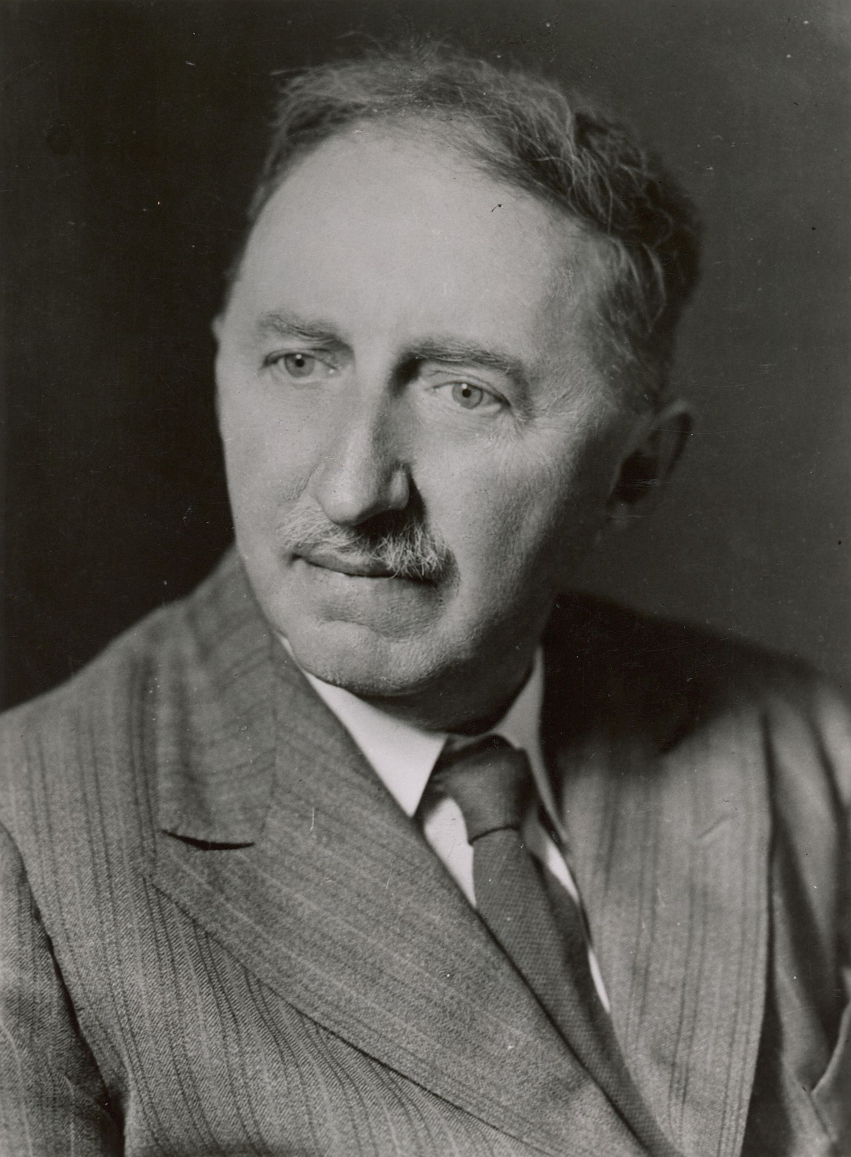 E deals m forster